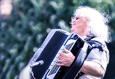 Metropolitan Klezmer musician Ismail Butera